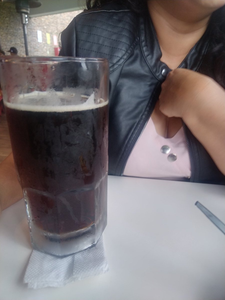 _pazeduardo's tweet photo. Chiches y chela me encula chupar! .... https://t.co/jzgJwc21me