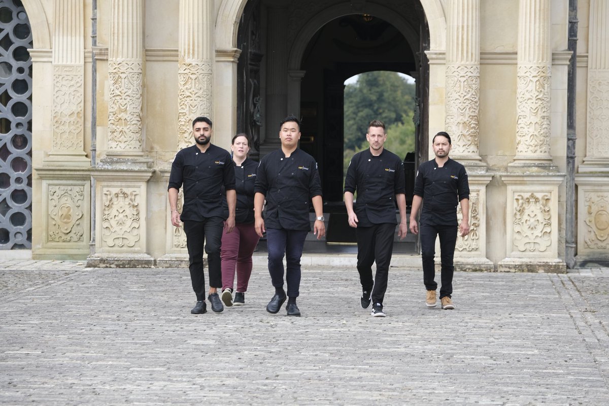 Esto está PDV, la competencia mas dificil ha sido estar etre tanto chef tan chingon de alrededor del mundo <a href="/BravoTopChef/">Bravo Top Chef</a> Literal me han abierto el mundo. Sadly my friend has gone @chefs_white
Top 4 you all!!
#TopChef 
#topchefworldallstars #finedining #bravotv #trompeloeil #top4