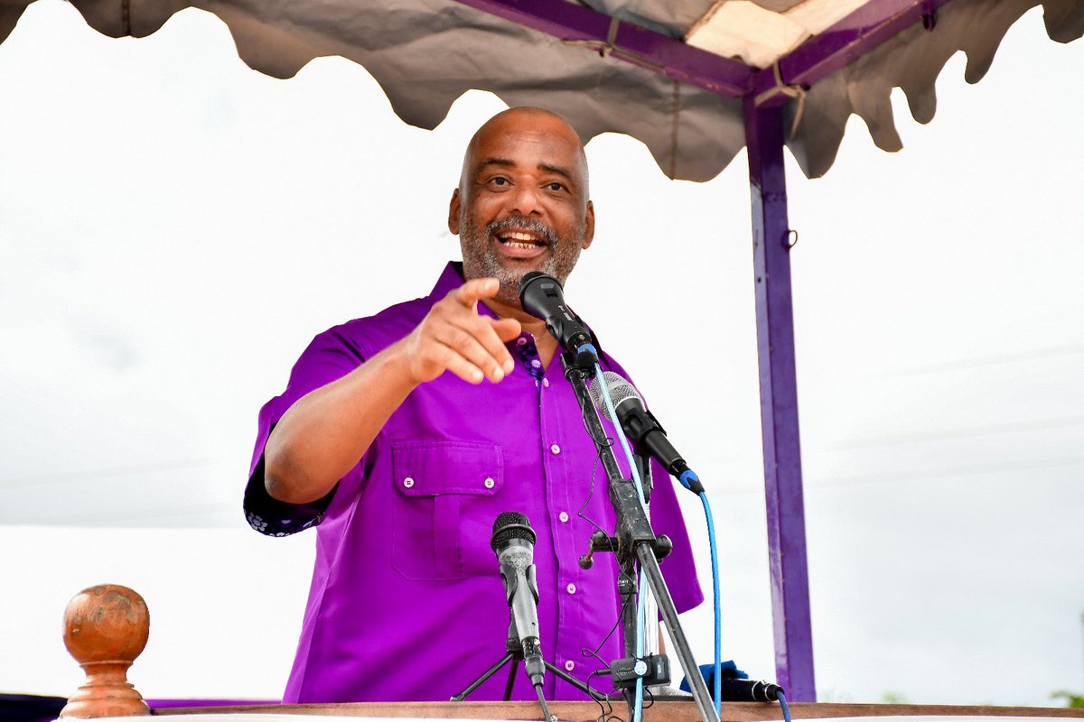 IsmailJussa's tweet photo. Mshauri wa Mwenyekiti wa #ACTWazalendo, Ndugu Mansoor Yussuf Himid, akizungumza kwenye Mkutano uliofanyika Uwanja wa #Garagara jana.

#ZanzibarMpya 
#ZanzibarMoja
#MamlakaKamili https://t.co/fehsvu0l52
