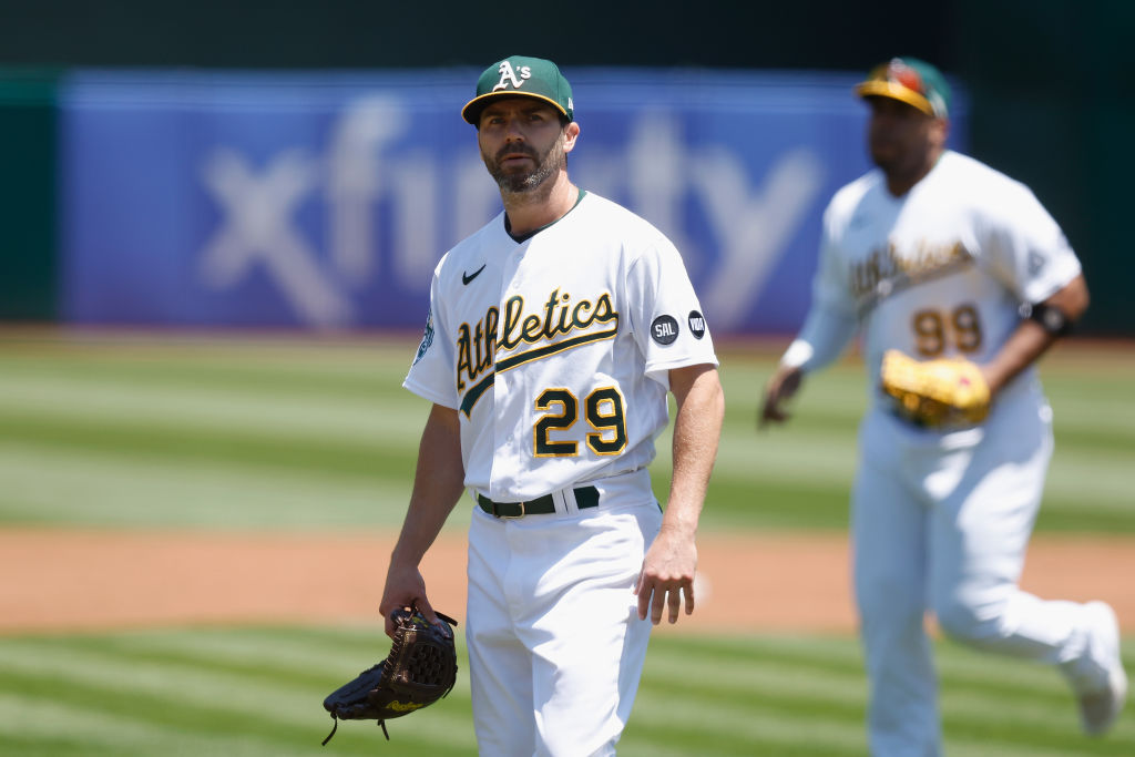 oakland a's uniforms history