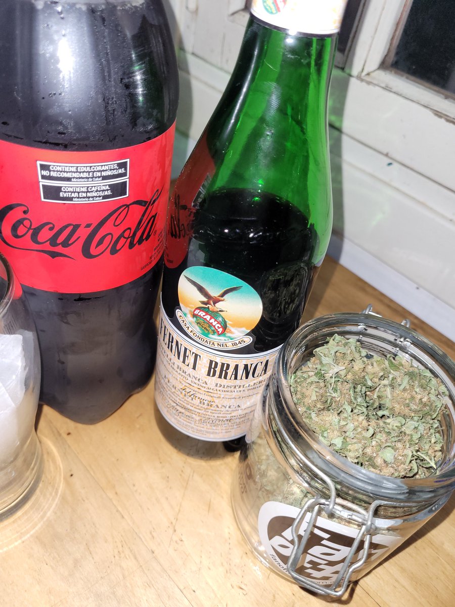 porritolatam's tweet image. Sisiiii😍💚💚💚💚💚
#420Life #fernet #finde