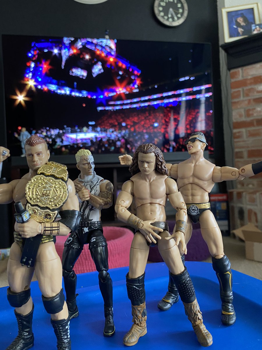 BoognishBoyz's tweet photo. @RingsideC @ThisBrodieLee @owen_foundation @AEW @AEWonTV @Jazwares @AEWbyJazwares The four pillars are ready for #AEWDoubleOrNothing #RSCDON https://t.co/7lmqTf8OUK