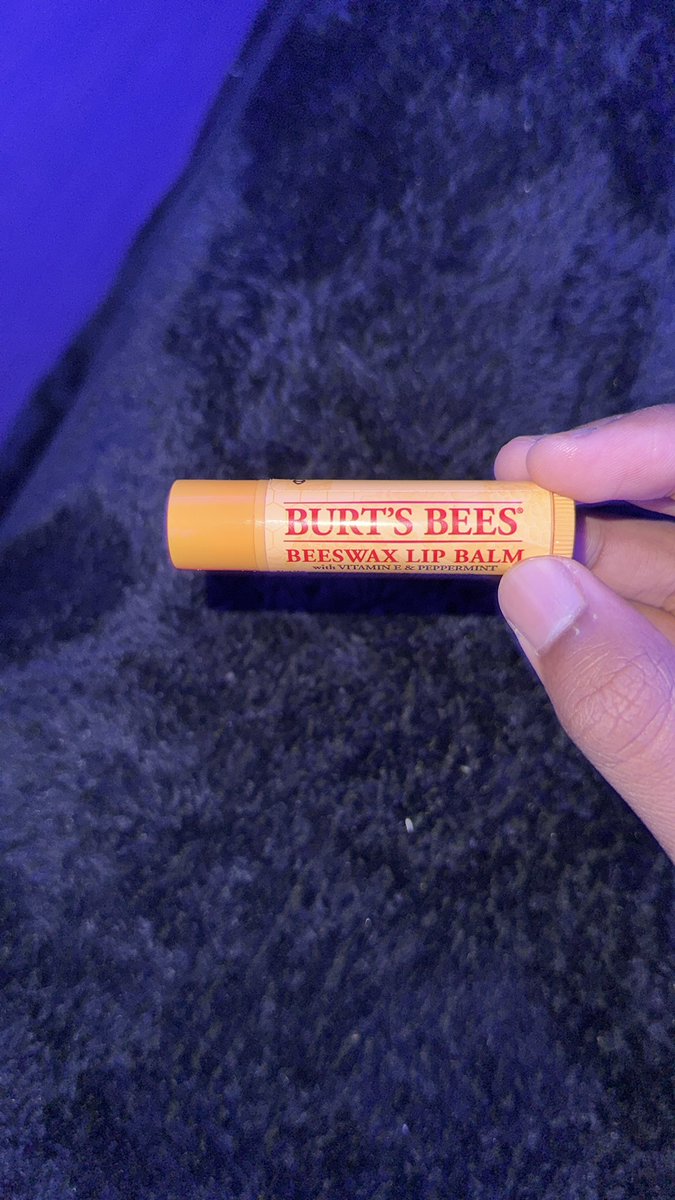 zkrillaaa's tweet photo. why ts be burning my lips…ik i’m not the only one😭😭😭 https://t.co/EetrF8LstH