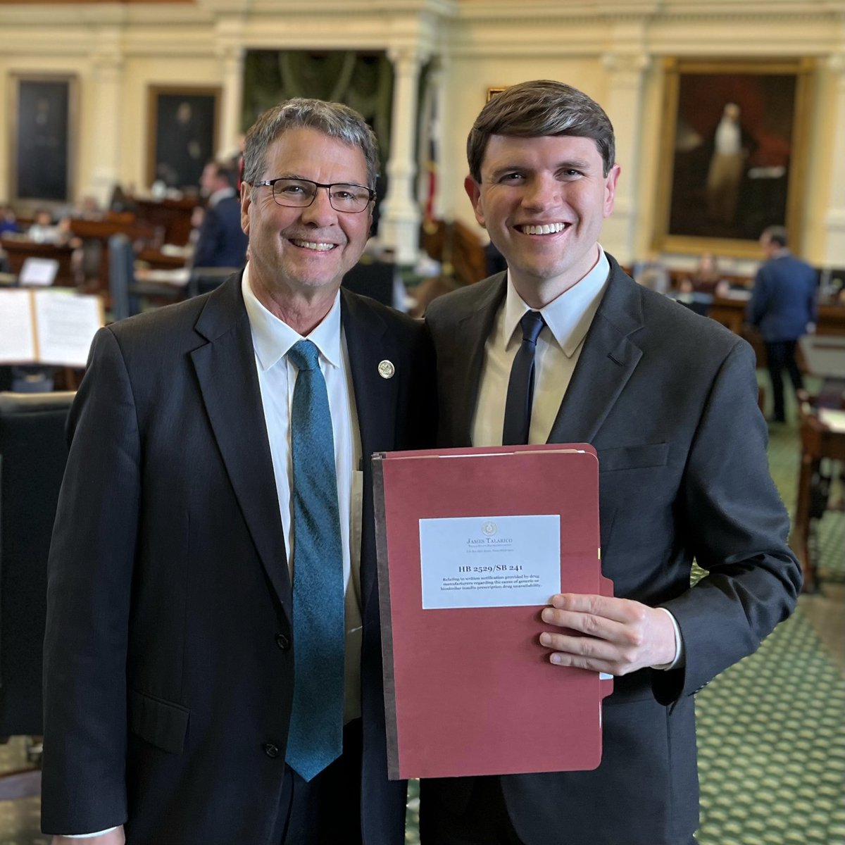 jamestalarico's tweet photo. When I was diagnosed with type 1 diabetes, I paid $684 for my first 30-day supply of insulin.

That's because Big Pharma has manipulated the insulin market to drive up prices.

Senator Perry and I just passed bipartisan legislation to crack down on insulin price gouging. #txlege https://t.co/gT7URwLZiE