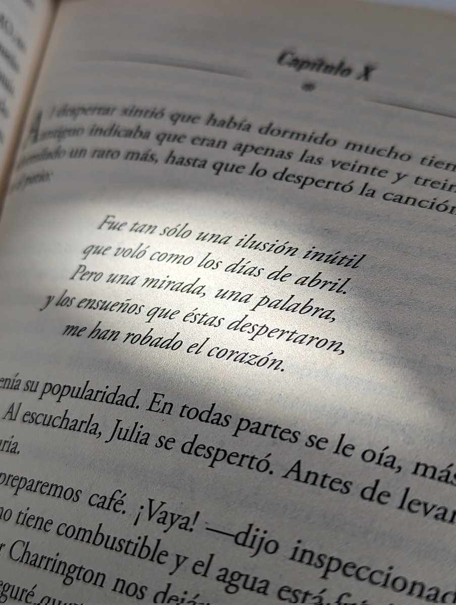 Alejandro (@alextcreat0r) on Twitter photo 