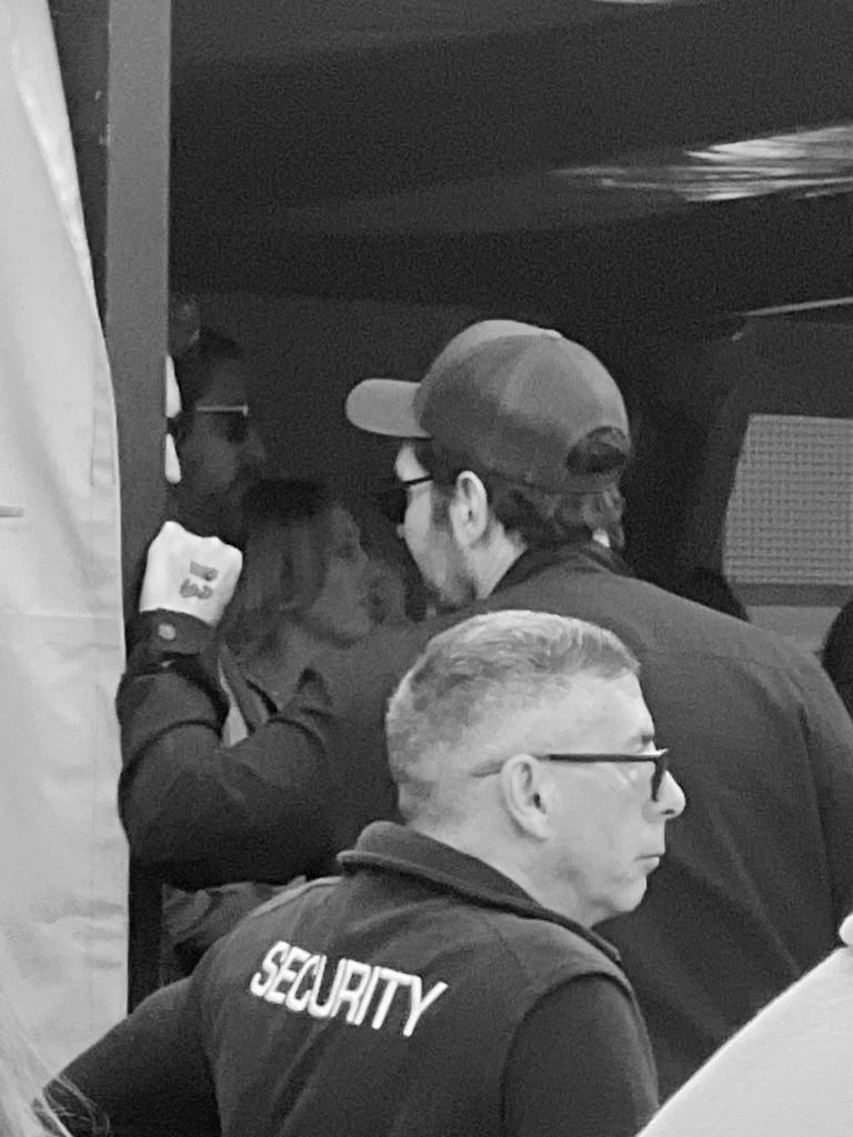 THE 13 ON HIS HAND ! #TheErasTour 🫶