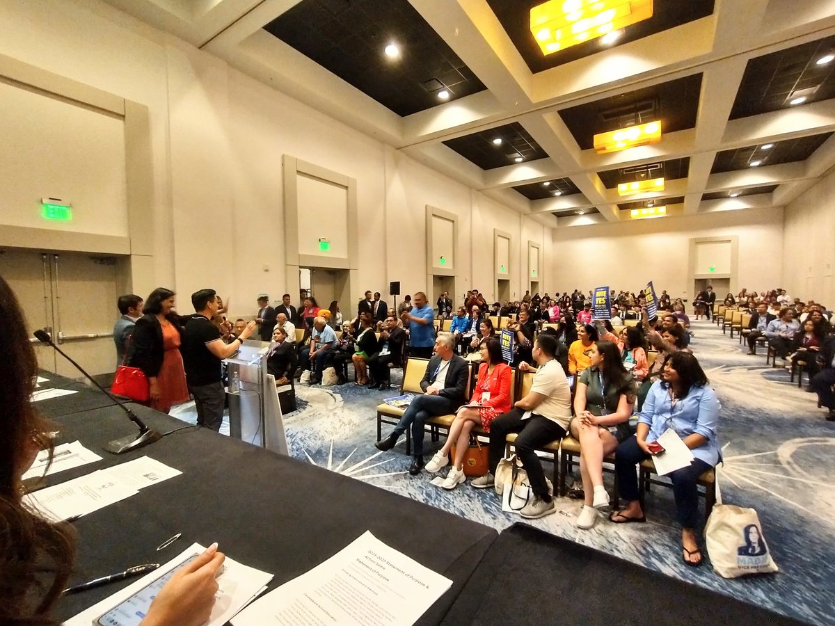 Big turnout at our Caucus meeting last night at the @CA_Dem Convention in Los Angeles!

We honored Assemblymember @alex_lee and Equality California @eqca for their work for our communities, held board elections, and heard from candidates for Senate & more

#Organize4CA #CADEM2023