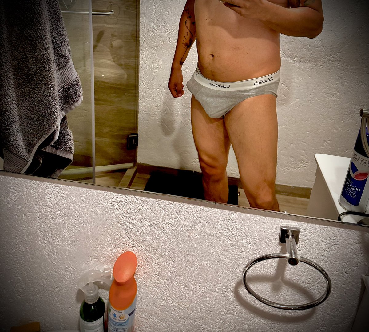 alexprivate3's tweet photo. Así los buenos días https://t.co/RMUk1jeWb9