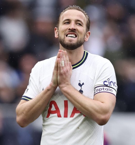 AFCZAK__'s tweet photo. Harry Kane’s 30 goal season has really been swept under the carpet because of Haaland… https://t.co/5mYDzJJwlx