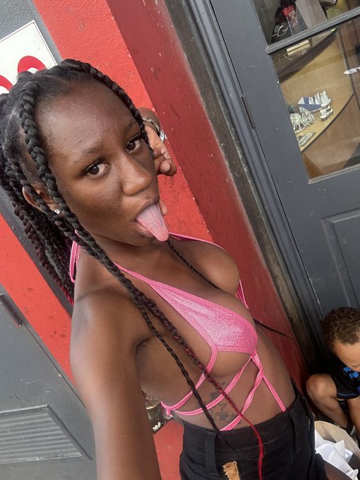 #NewOrleans #weekendfun https://t.co/7jAuaCbhdx<a href="/tag/neworleans"class="tags">#NewOrleans</a><a href="/tag/weekendfun"class="tags">#weekendfun</a>