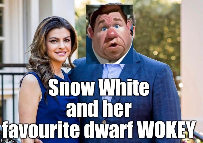 @WeKnowJoe1 @AlftaraDiana @CaseyDeSantis 
@GovRonDeSantis 
Ron DeShitstain is a pathetic little man. 
Casey DeSantis is no Jackie Kennedy. 
#GOPClownShowContinues