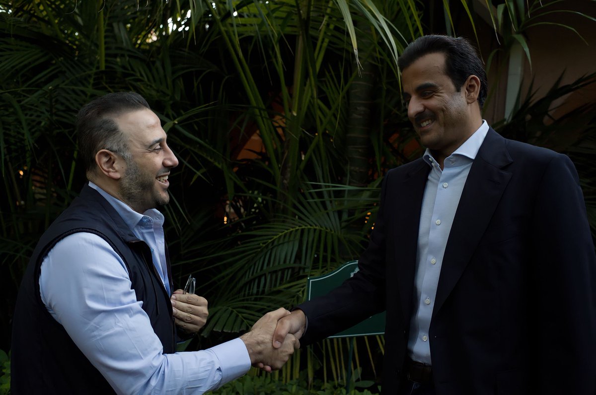 kosai1khauli's tweet image. شكرا جزيلا سمو الامير المفدى.
تشرفت بلقائكم، ادام الله عليكم كامل الخير والصحة والبركة.
قطر بقيادتكم وانجازاتكم اضحت منارة عالمية و فخرا لكل عربي.
@tamim 
#تميم_المجد 
#قطر🇶🇦