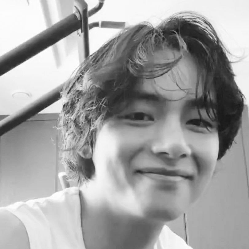 ktblackpics's tweet image. his sweet smile