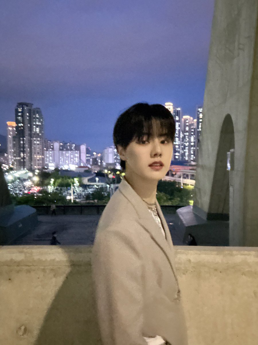 NINE_i_Firstone's tweet image. [#베리]

아이닌 5월 마지막 주 누구보다 행복하길 ❗️

#NINEi #나인아이