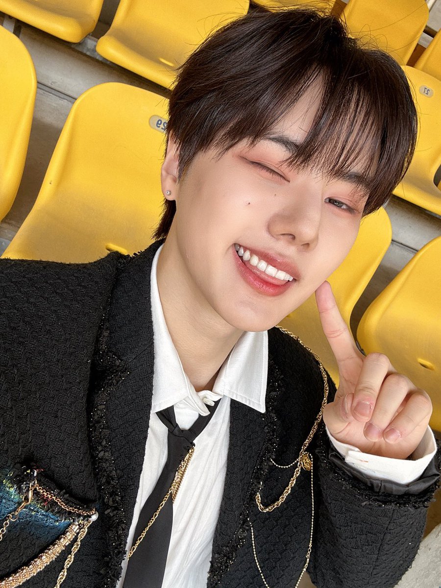 NINE_i_Firstone's tweet image. [#베리]

아이닌 5월 마지막 주 누구보다 행복하길 ❗️

#NINEi #나인아이