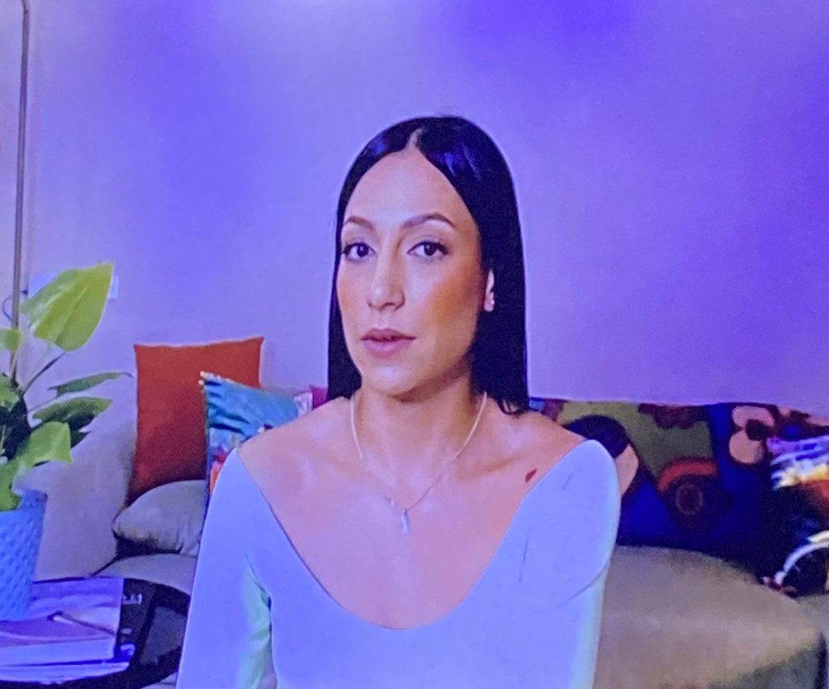 Tell All MVP right here. Isabel has handled this like a champ #90dayfiance
#90dayfiancetheotherway #90DayFianceTellAll