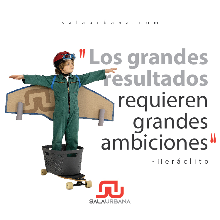 ¿Recuerdas cuando eras niño y soñabas con volar? Este valiente pequeño construyó sus propias alas de cartón, ¡y su determinación es inspiradora! Nos enseña que los grandes resultados requieren grandes ambiciones. ¿Cuáles son tus sueños? ✨🚀
