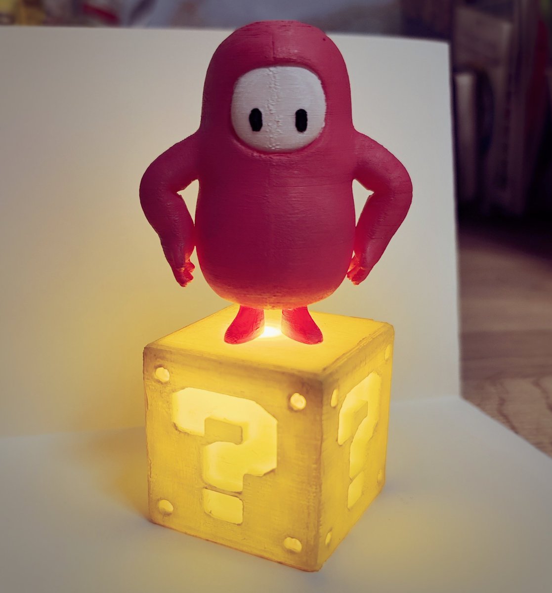 AnimatorIona's tweet photo. I have gotten the Mario question box I made to print at the right size for a light to fit, also a fall guy character I made a while back
#3DCG #3Dprinting #3dArtwork https://t.co/062tNGrjgc