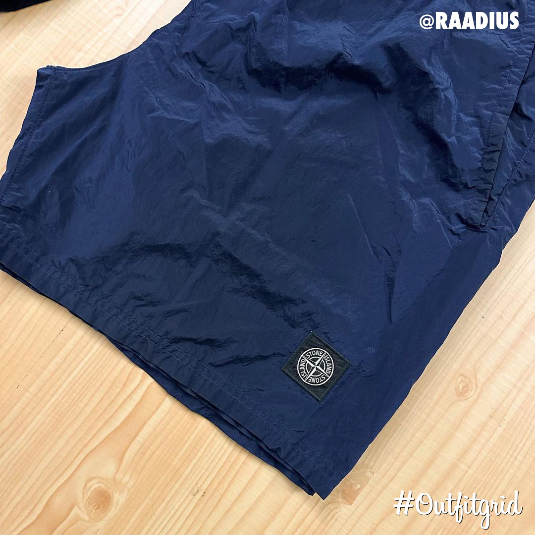 Today's top #outfitgrid is by @raadius.
▫️ #Supreme x #Pucci #Tee
▫️ #FearOfGod x #NewEra #Cap
▫️ #StoneIsland #Shorts
▫️ #JordanI #AirShip