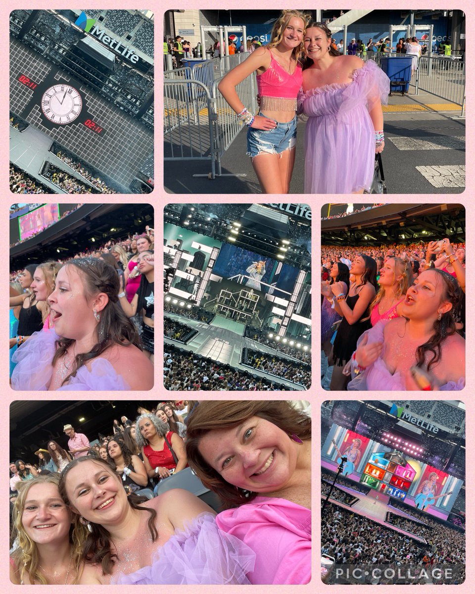 KlotzSusan's tweet photo. #mompost

“Hold on to the memories, they will hold on to you”
Taylor Swift~”New Year’s Day” (Reputation)

An amazing night. 
So many memories made.
Glitter for days.

There are certain moments in a girl’s life that are unforgettable…
Thank you Taylor Swift 💕 https://t.co/2tQVKaVBcl