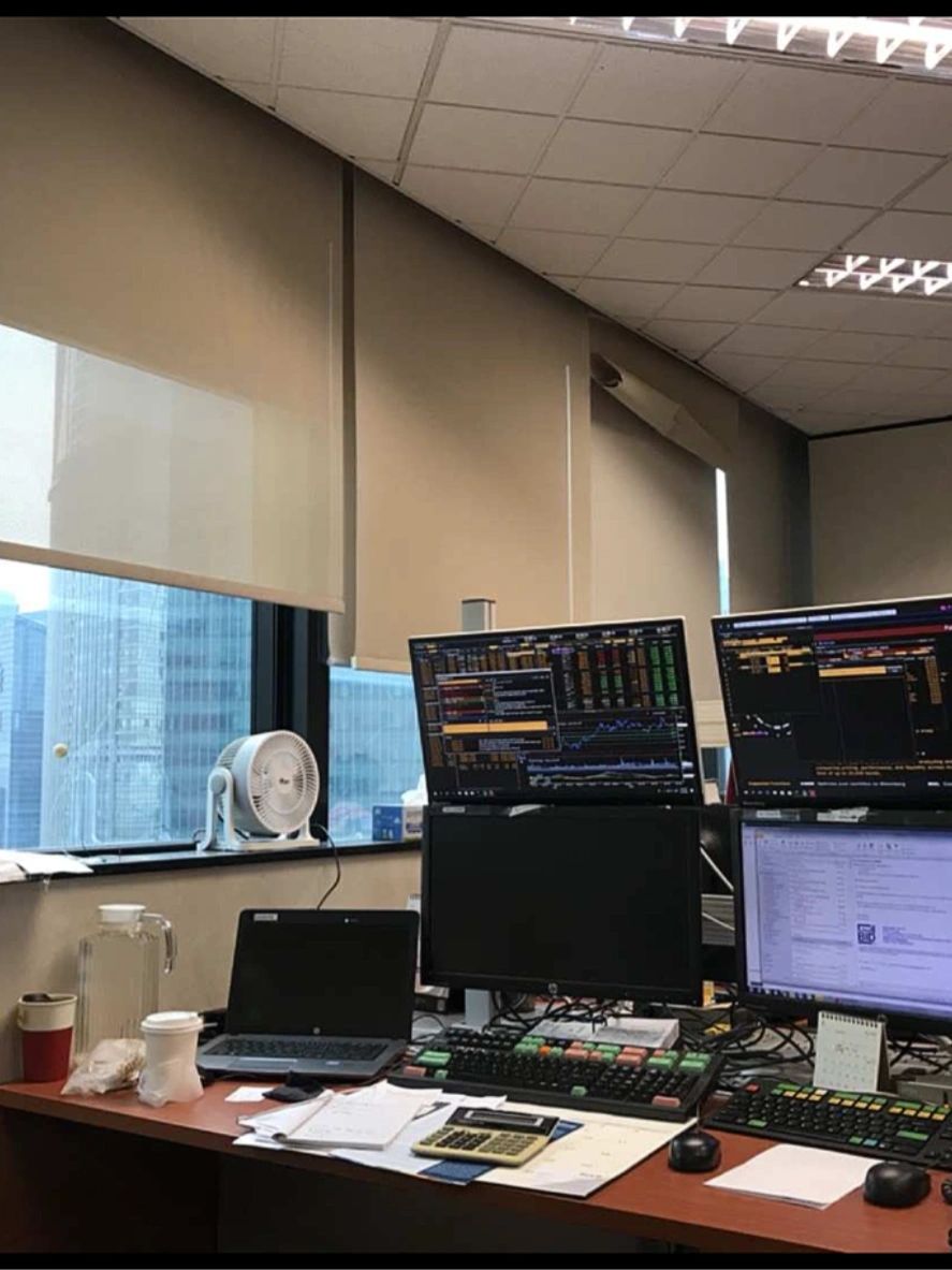 👩人生は長い、自分にとって心地よい生き方をしよう。 自分が本当に情熱を傾けられる仕事をし、「優秀という基準」に自分を縛り付けて、無数にある輝く可能性を狭めないようにしましょう。