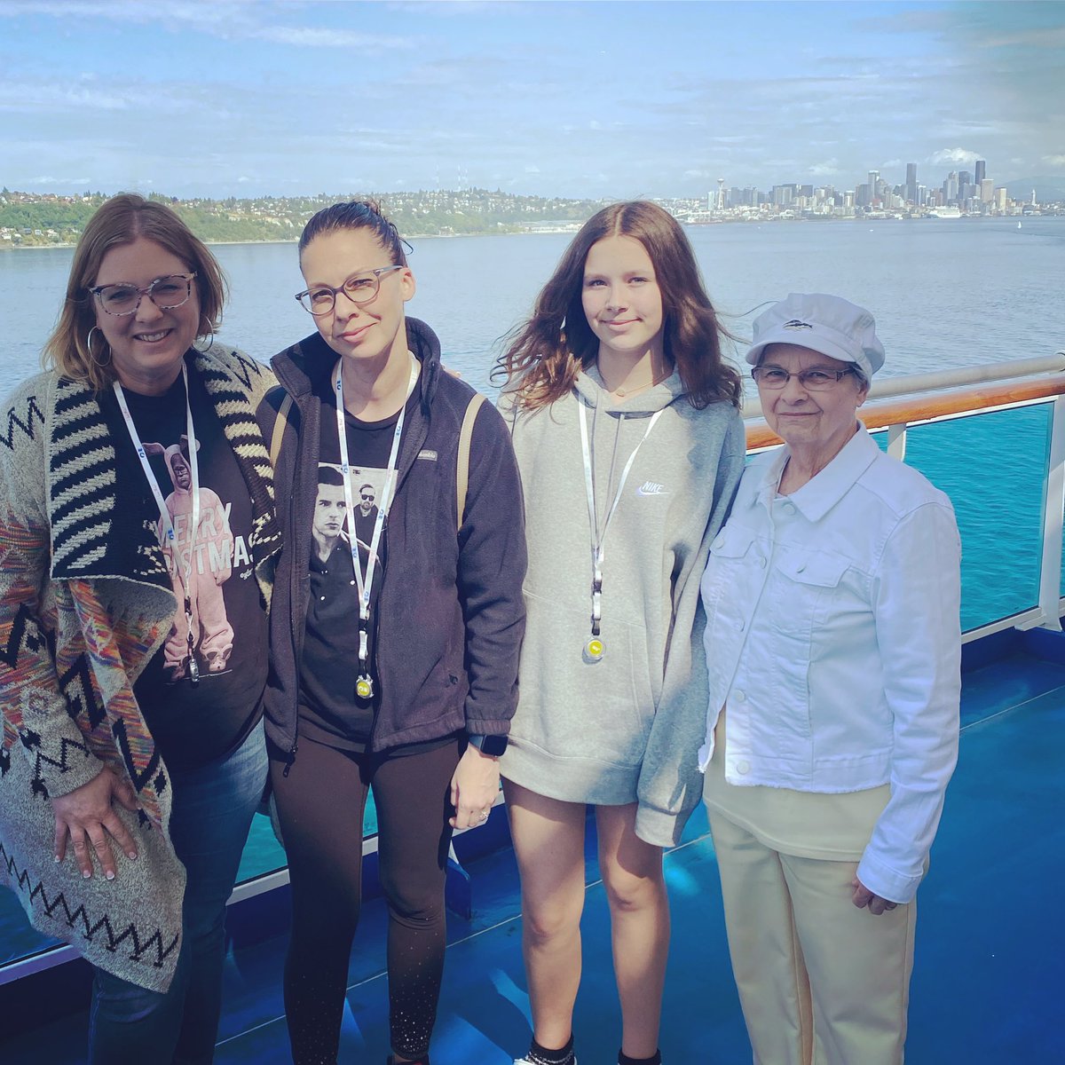 bunnipounds's tweet image. Heading to Alaska. Bye bye world! 

#RESTTIME #PrincessCruises #latergram