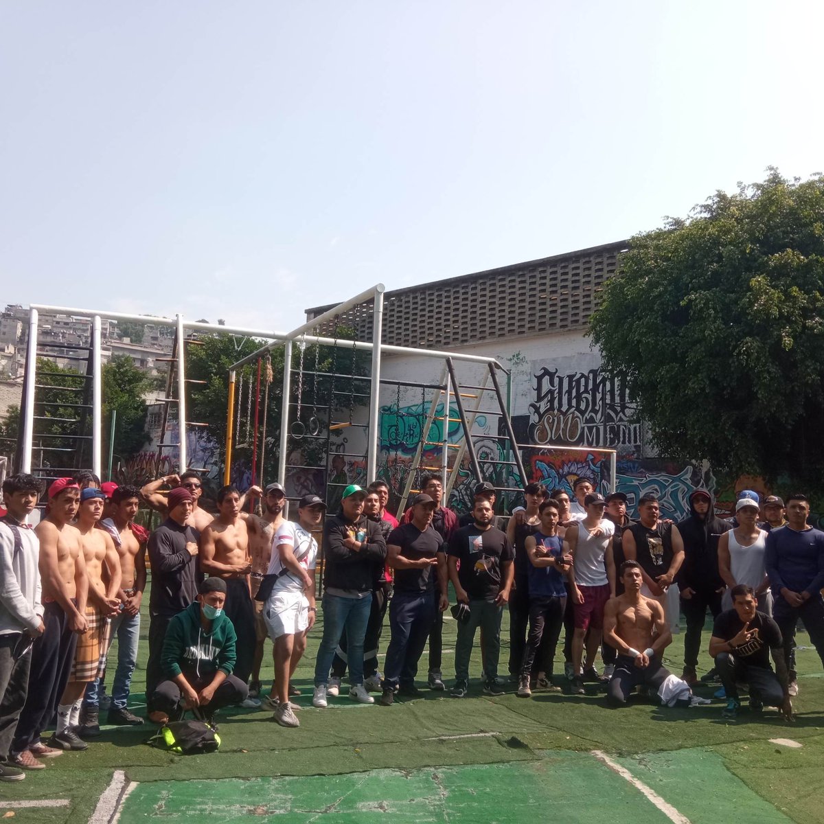 A jugar un poco en las barras!