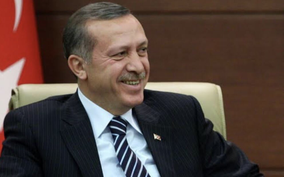 25.432.951 kişi “aponun heykelini dikeceklere” oy verdi.

27.724.131 kişi buna izin vermedi❗️

Elhamdüllillah 🤲

Hayırlı sabahlar