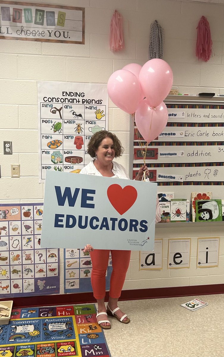 Stephanie Worthley (@sworthle_kwc) on Twitter photo So exciting to celebrate one of our own! Mrs. Henriquez works diligently each day to ensure our kindergarteners learn the skills necessary to build a solid foundation for first grade. Thank you, Mrs. Henriquez! <a href="/KWCcrocs/">Kenneth W Culbert ES</a> So exciting to celebrate one of our own! Mrs. Henriquez works diligently each day to ensure our kindergarteners learn the skills necessary to build a solid foundation for first grade. Thank you, Mrs. Henriquez! <a href="/KWCcrocs/">Kenneth W Culbert ES</a>