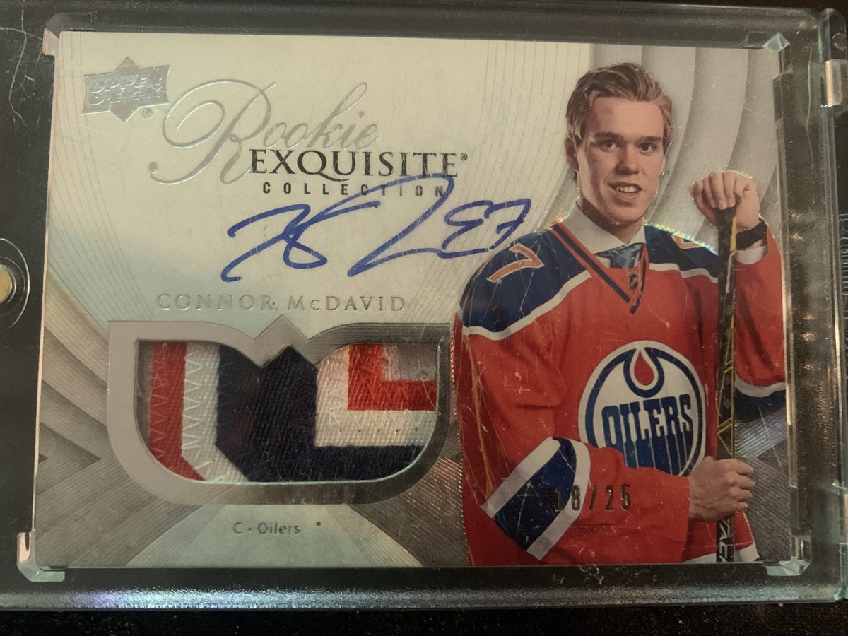 Any hockey card collectors got an idea of what this could be worth? #hockeycards #nhl #oilers #McDavid #sportscards