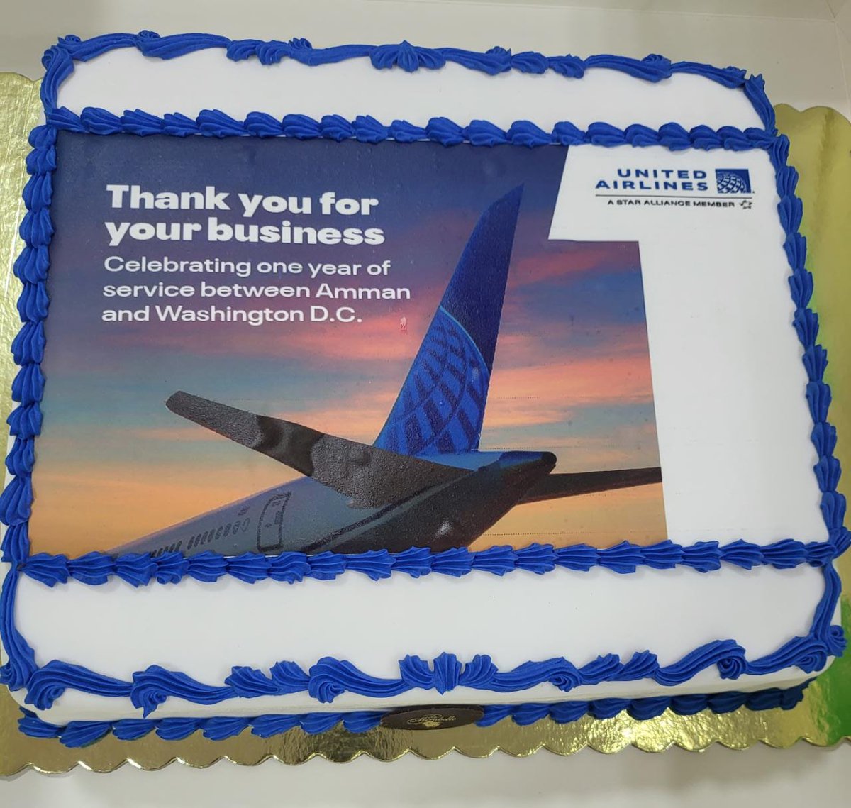 interna95050805's tweet photo. United Airlines Celebrating one year of service between Amman and Washington DC #unitedairlines📷 #celebration #oneyear #service #Amman #Washington #Internationaltraders #bookwithus #Airlines https://t.co/QhM0ED6xsF