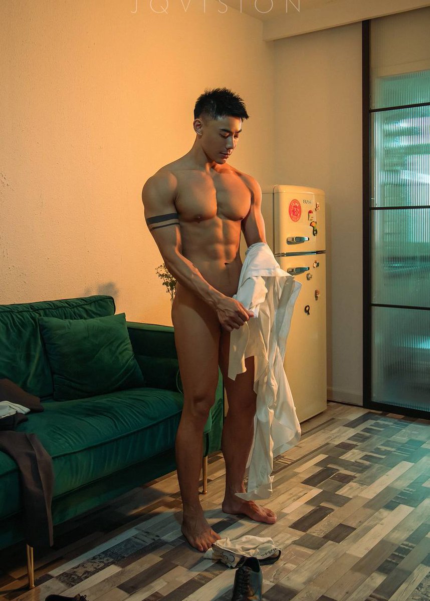 hotguyvn's tweet photo. #JQVISION https://t.co/AArgWcwwR7