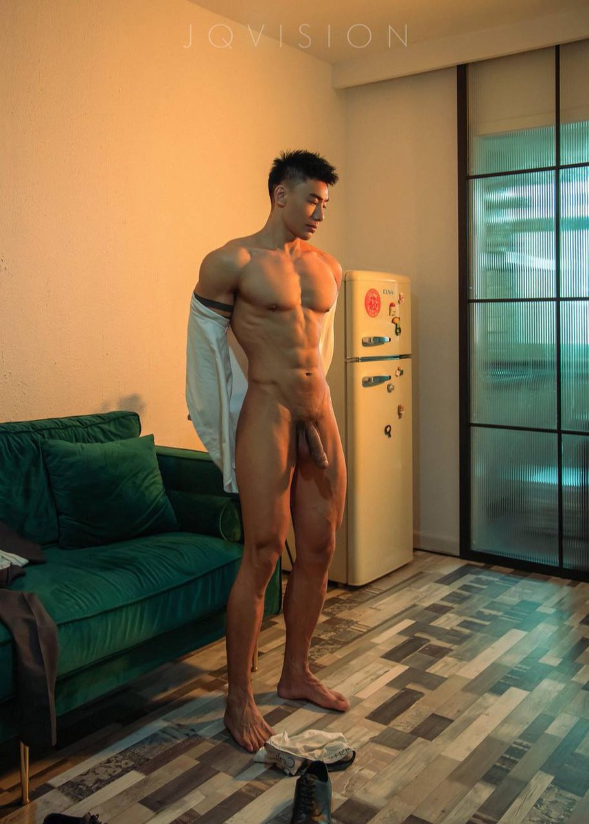 hotguyvn's tweet photo. #JQVISION https://t.co/AArgWcwwR7