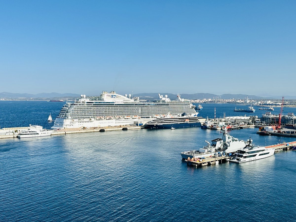 Busy day at the port! @HMSTrent @NavyLookout #VisitGibraltar