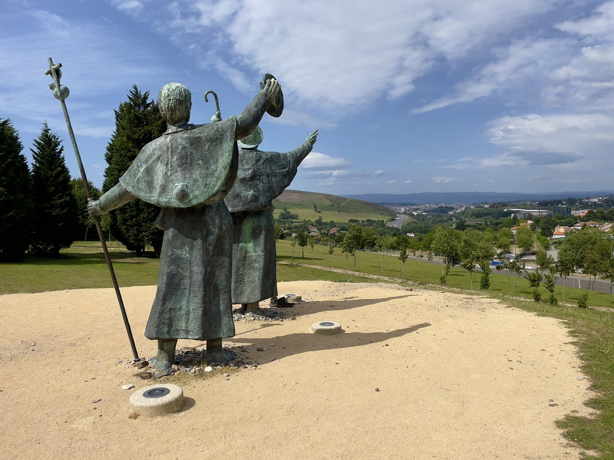 FlaglerFilms's tweet photo. Walking the Camino - Day 37, Final day,
O Pino to Santiago de Compostela 
18.3km/11.37 miles
#camino #caminodesantiago #caminofrances #santiagodecompostela #walks #walkingvideo #galicia #camino_xacobeo #buencamino #caminos #caminosantiago #visitspain  #camino2023 @camino_xacobeo https://t.co/DktW6hgqAK