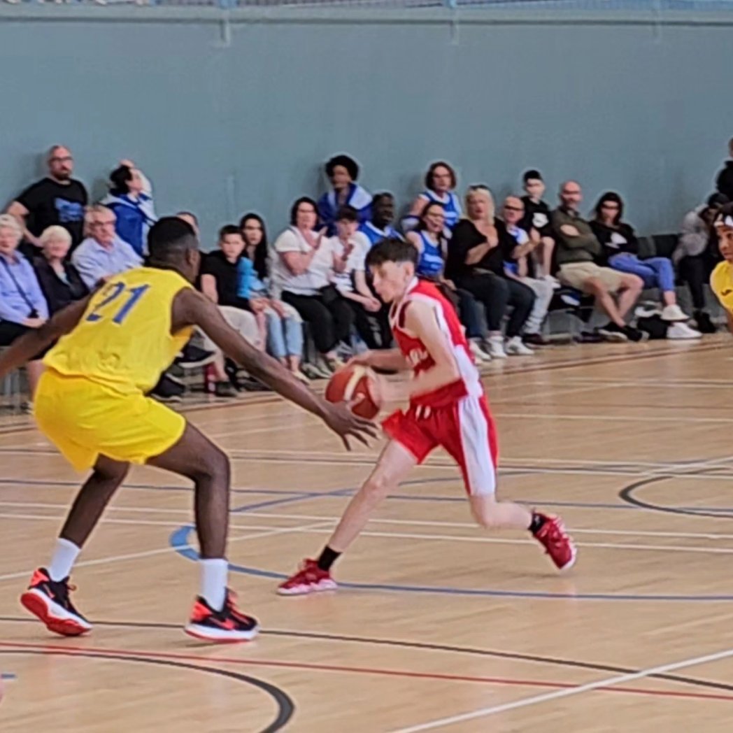 BigG1001's tweet photo. Congrats to the Welsh U15 Boys Basketball Team winning 3 games out of 4 🎉🏀🏴󠁧󠁢󠁷󠁬󠁳󠁿. Thanks for hosting @basketballscot Great coaching  by @AJWilburn_ 
History was made this weekend. @BasketballWales @CCHSBoysPE @ArchersBasket 
🏴󠁧󠁢󠁷󠁬󠁳󠁿🏴󠁧󠁢󠁳󠁣󠁴󠁿🏴󠁧󠁢󠁥󠁮󠁧󠁿 #Trinations
#soproud https://t.co/IG5NI1gQ8H