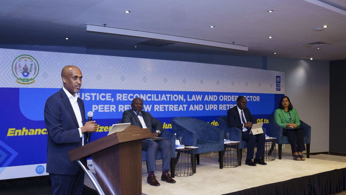 Rwanda_Justice's tweet photo. Happening now @NyagatareDistr: 9th Justice, Reconciliation, Law and Order Sector (#JRLOS) peer review retreat and #UPR retreat under the theme "Enhancing the Citizen's role in the Justice Sector service delivery to hit JRLOS targets. #9thPeerReviewRetreat #AccessToJustice https://t.co/8vut5CuI5C