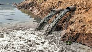 AlexWebster47's tweet photo. Just watched Lake Windermere sewage dumping segment on GMB with Lee Mac and Steve Coogan. Perhaps United Utilities CEO: Steve Mogford (0345 672 2888) could clarify to local residents why this is still happening #ThereseCoffey #FergalSharkey #LeeMac #SteveCoogan https://t.co/iimhlQHM7q