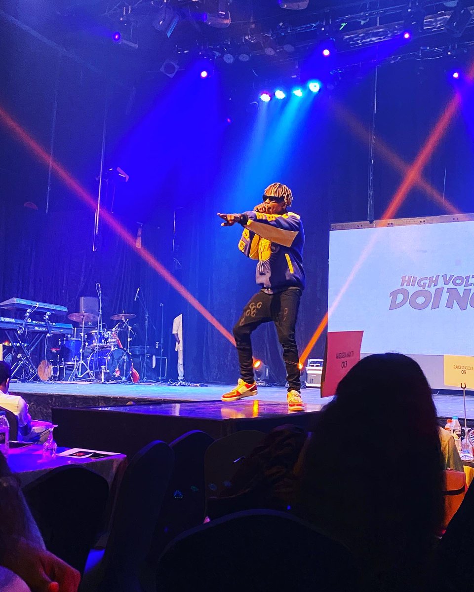 +1🎂🙏🏿 
Happy birthday to myself 💝