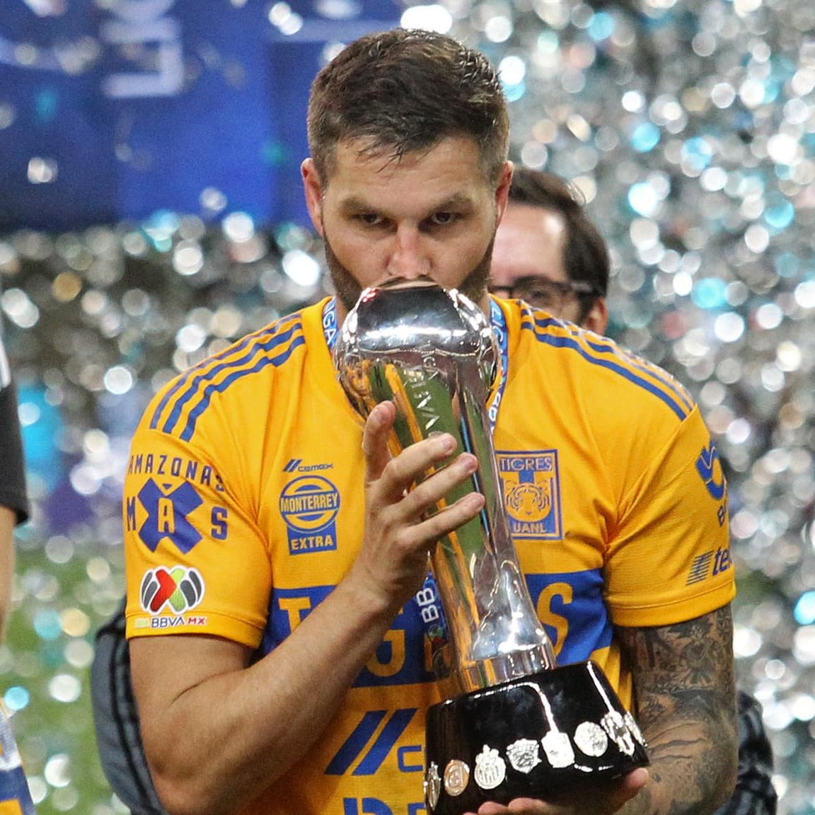 lnstantFoot's tweet photo. La palmarès d'André-Pierre Gignac depuis qu'il est arrivé chez les Tigres en 2015 est monstrueux ! 😳

En équipe :
🏆 3x Vainqueur de l'Apertura
🏆 2x Vainqueur de la Clausura
🏆 2x Vainqueur de la Supercoupe du Mexique
🏆 1x Vainqueur de la Campeones Cup
🏆 1x Vainqueur de la Ligue des Champions de la CONCACAF

En solo :
🥇 2x Meilleur attaquant du Championnat du Mexique
🥇 2x Meilleur buteur du Championnat du Mexique
🥇 1x Meilleur joueur de la Ligue des champions de la CONCACAF
🥇 1x meilleur buteur de la Ligue des champions de la CONCACAF
🥇 1x Meilleur buteur de la Clausura
🥇 1x Meilleur buteur de l'Apertura
🥇 1x Meilleur buteur de la Coupe du Monde des Clubs
🌕 1x Ballon d'or du meilleur joueur du Championnat du Mexique (et premier européen de l'histoire à réaliser cette performance)
🌟 5x Membre de l’équipe type du Championnat du Mexique
🌟 Meilleur buteur de l'histoire des Tigres
🌟 Meilleur buteur européen de l'histoire du championnat mexicain 
🌟 Meilleur buteur européen de l'histoire de la Ligue des champions de la CONCACAF