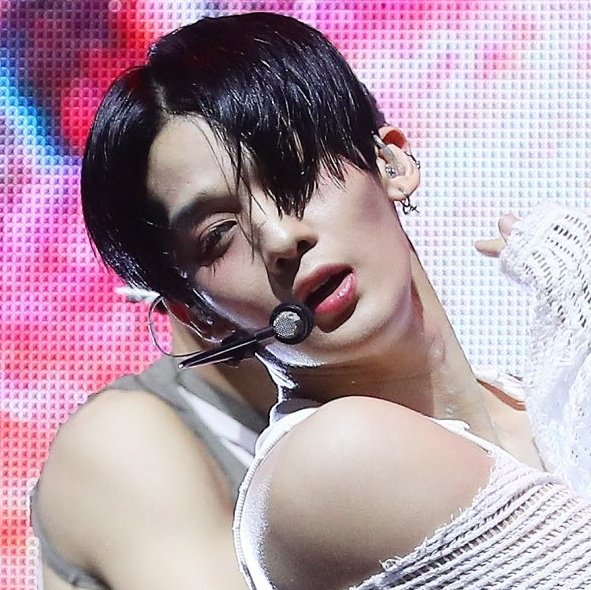 LovelyCutie_s's tweet photo. 속눈썹 그림자 아름다워 ... https://t.co/wF0xYLdr0M