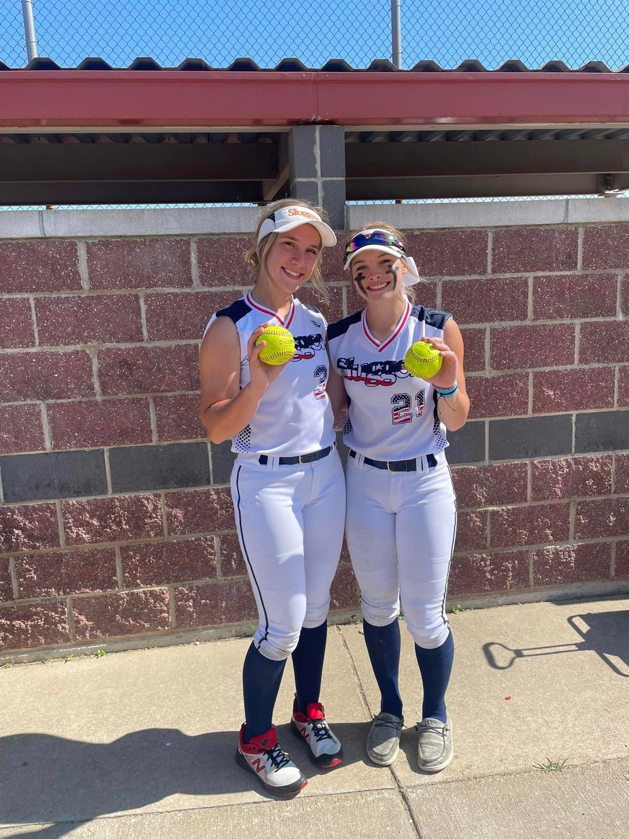 A huge walk off 💣 by @paigetuckerrrr  in the first bracket game today and a big fly for @gmolitor21  for her team leading 7th 💣 on the season!