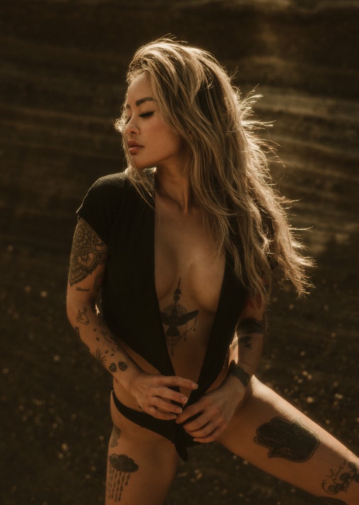 linda on Twitter "🖤 ZLportrait https //t.co/T5BvFTqmEZ" / Twitter