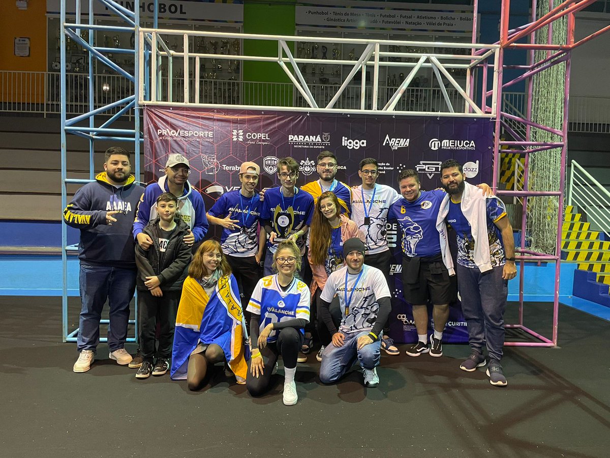 CAMPEÕES com esse time foda e essa família sensacional!
<a href="/azure_bears/">Azure Bears UTFPR</a> 
<a href="/_KickGG/">AZR Kick | Mateus Gruntowski Mendes</a> 
<a href="/dssprKL/">Davi Solari</a> 
<a href="/Andrelesmanhoto/">aaa</a> 
<a href="/greinzera/">greinzera</a>