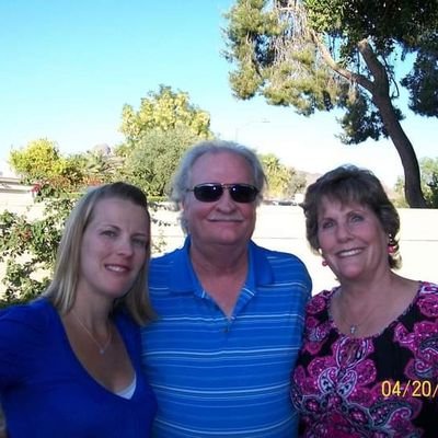 ScratchycClark's tweet photo. #MyPurposeInLifeIs Family. https://t.co/wCT3IAoNCJ