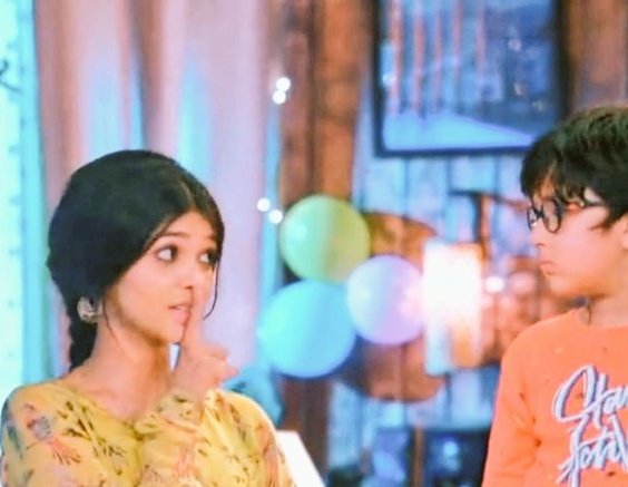 So cute #Yrkkh