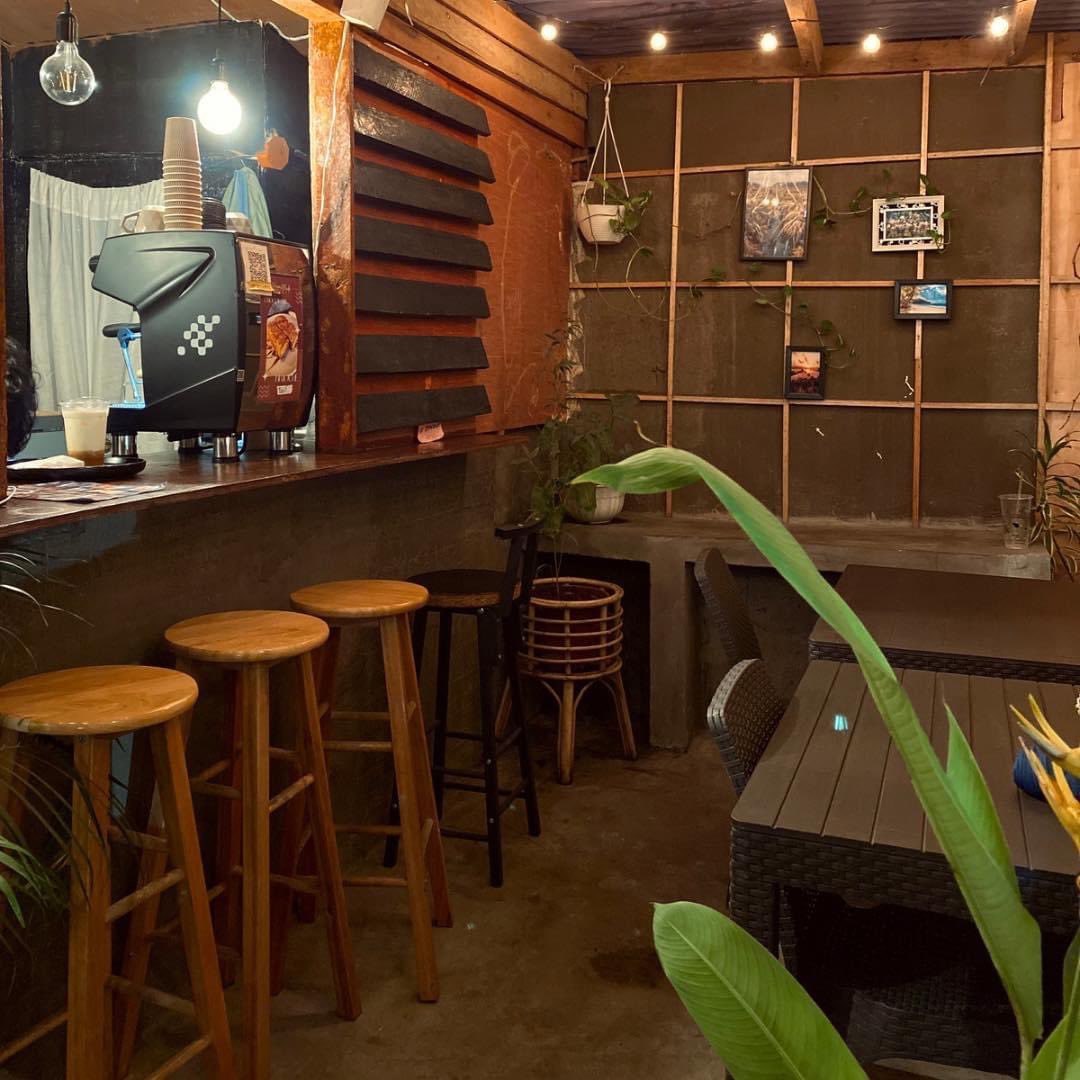 CdoLifestyle's tweet photo. This roadside coffee is giving us that Siargao vibes! 🏝️

Lagom Roadside Coffee ☕️

Their iced coffee are guaranteed lami! 😋

They are giving out free waffle on each order too! 🧇

📍16th Street Nazareth, CDO

#LagomRoadsideCoffee #coffeeshop #siargaovibes #CDOcafe #CDOLifestyle https://t.co/Y0q69q1H1V