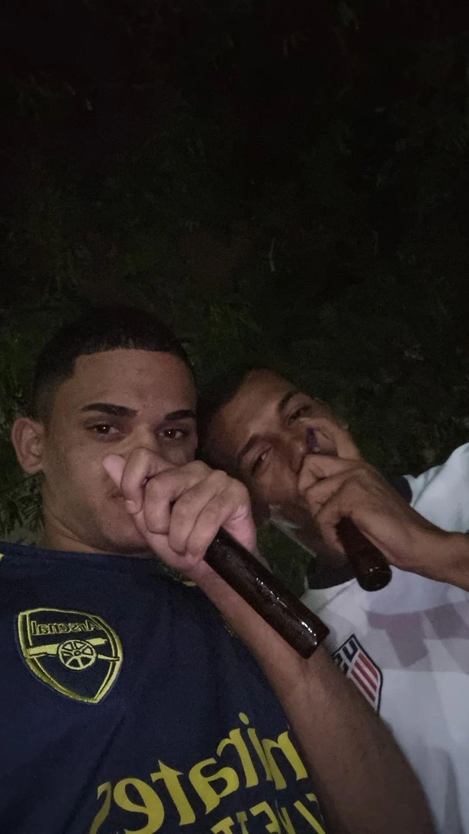 dg5577's tweet photo. Fica com Deus paizão 😭🤬🤬🤬 na tua relikia sempre nos não render e nem depende 🇨🇴🇨🇴🇨🇴🇨🇴 https://t.co/onCuxSBe4O