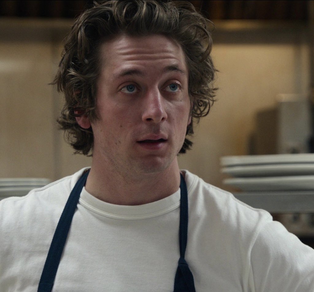 carmyberzattos's tweet photo. succession and barry finales broke me so bad now i need to wait for this depressed chef to come back to cheer me up https://t.co/PwCHx90lCt