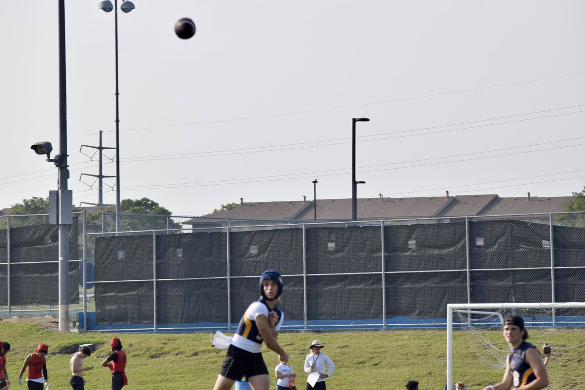 stpfootballbc's tweet photo. Stony Point Football battled hard in the 7-on-7 state qualifying tournament playing with passion, grit, and synergy. Looking forward to an exciting season in August! #TigerPride 🔥💪⚡️🏈🐅
#sTpFootball #TXHSFB #TX7on7 #WWSQT https://t.co/8GaUolVIlH